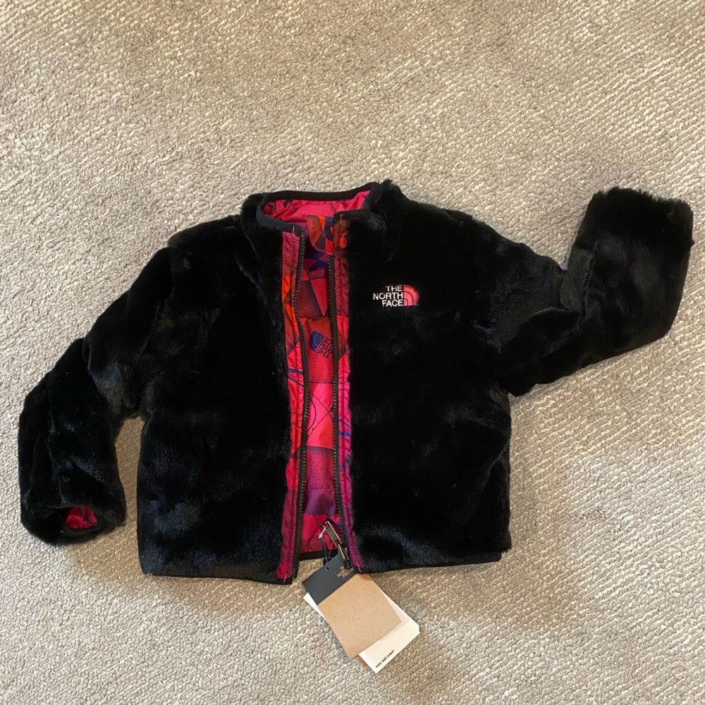 Reversible black Faux fur north face jacket 4T